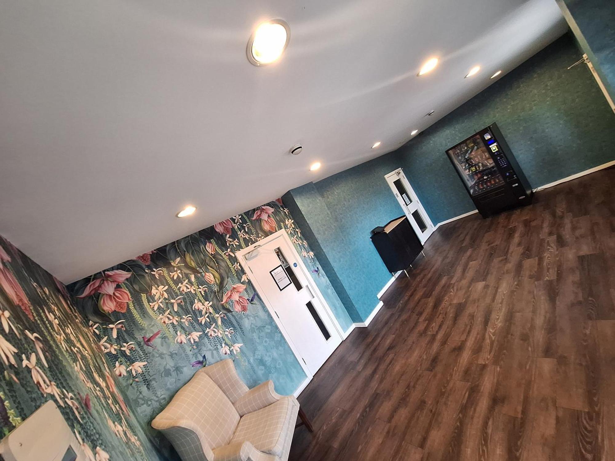 Stockwood - Airport Luton (Bedfordshire)