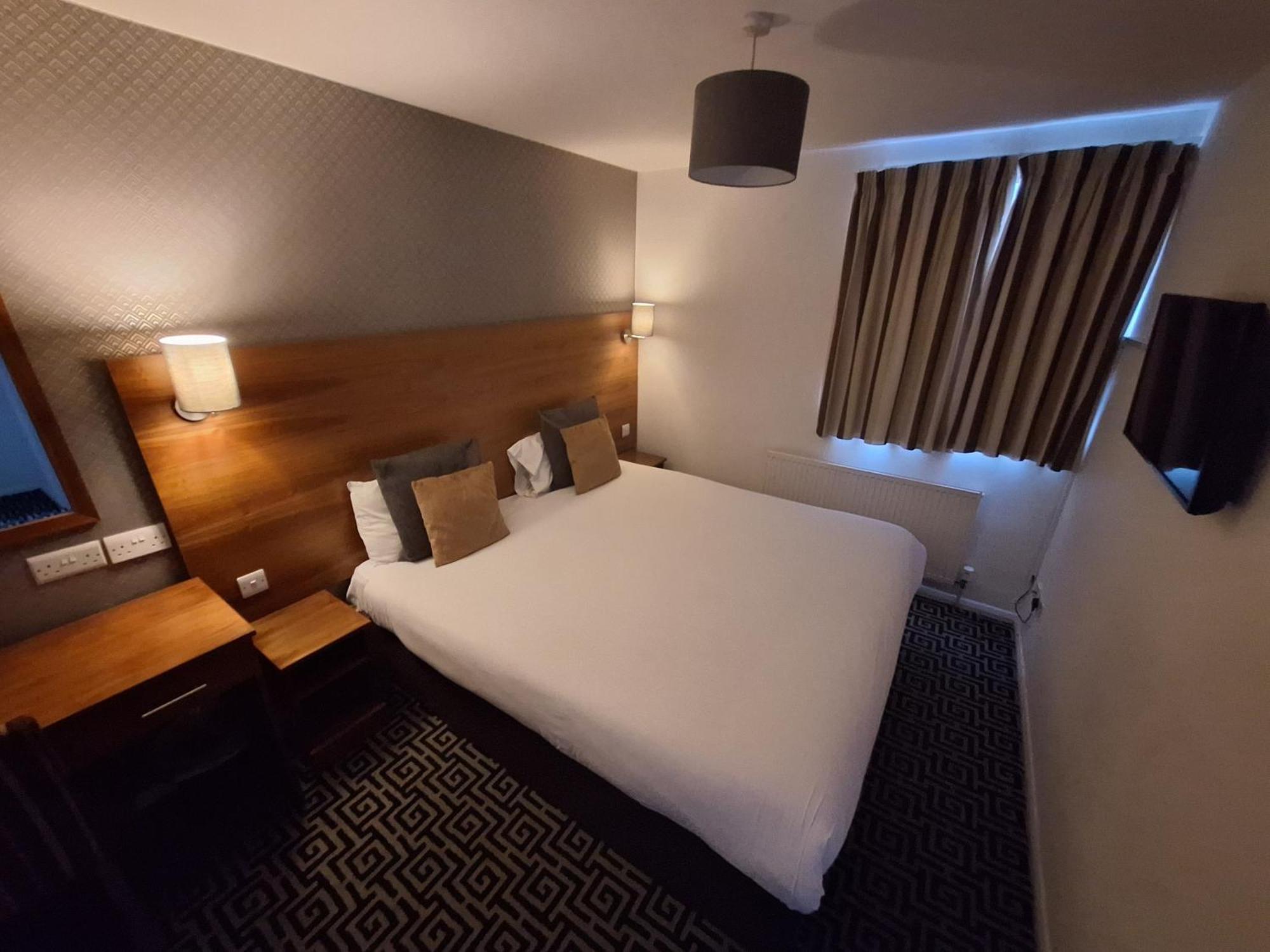 Stockwood - Airport Hotel