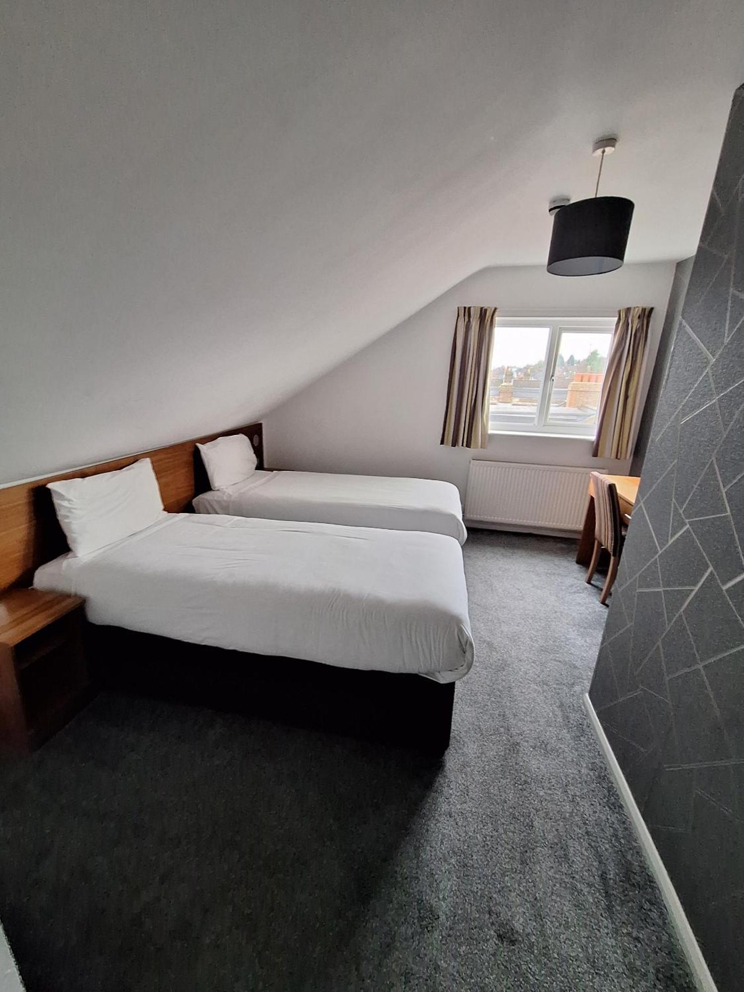Stockwood - Airport 2* Luton (Bedfordshire)