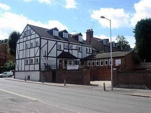 Hotel Stockwood - Airport 2*